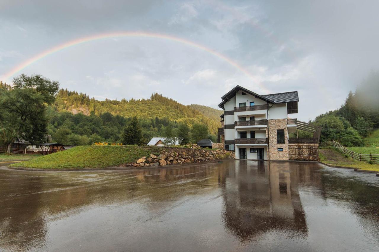 Comoara Raraului Câmpulung Moldovenesc Exteriér fotografie